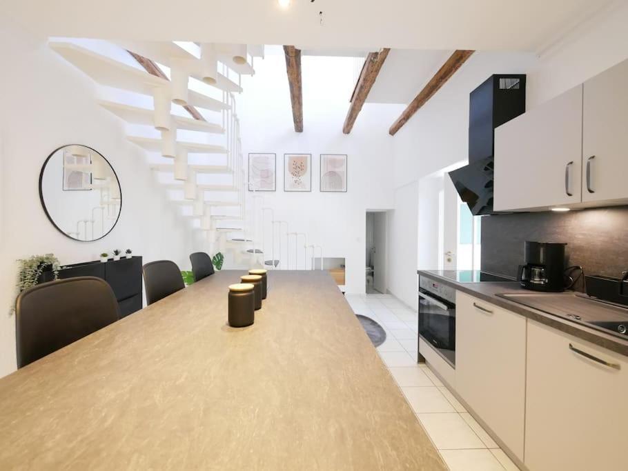 Apartamento 110 M2, Dachterrasse, Kueche, Zentral, Ruhige Lage Paderborn Exterior foto